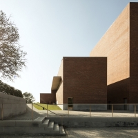 یینارس دل بایس-آلوارو سیزا(پروژه4)