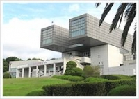 دفتر مجمع D28-آراتا ایسوزاکی(پروژه8) دفتر مجمع D28-آراتا ایسوزاکی(پروژه8)