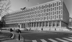 سفارت آمریکا-ایرو سارینن(پروژه11) سفارت آمریکا-ایرو سارینن(پروژه11)