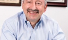 دکتر فرزاد نعیم برنده مدال بروس بولت در سال 2017