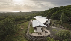 ویلایی با دید خارق العاده به جنگلهای کاستاریکا ویلایی با دید خارق العاده به جنگلهای کاستاریکا