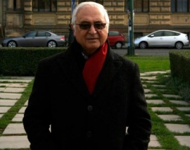 کامران دیبا 