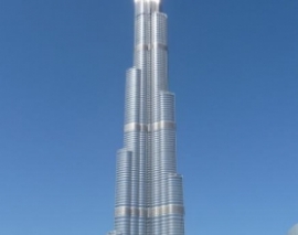 پاسخ های متفاوت یک سازه به امواج لرزه ای ایجاد شده توسط زلزله