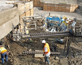 سیستم ژئوتکنیک شرکت DIS