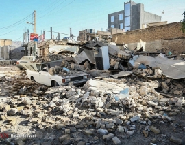 بررسی اثرات زلزله بر روی زمین 