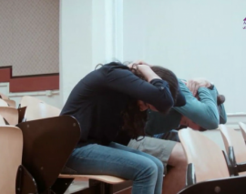 اقدامات لازم حین وقوع زلزله -پارت 5: اگر در استادیوم و سالن تئاتر  هستید (ترجمه و دوبله اختصاصی موسسه 808)