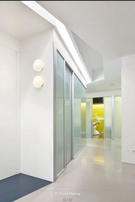 کلینیک دندانپزشکی / Dental Clinic