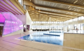 ساختمان اسپا توچال  Narzissenbad Aussee