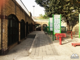 پارک و فرهنگسرای شفق اثر کامران دیبا 
