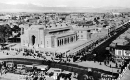 عمارت شهرداری واقع در میدان توپ خانه-نیکلای مارکف(پروژه13)