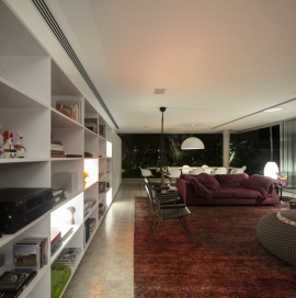 Casa Cubo-مارسیو کوگان(پروژه16)