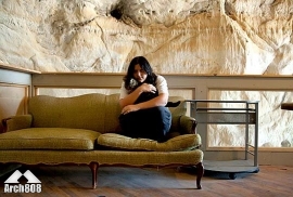 خانه ی  غاری   A Cave Dwelling