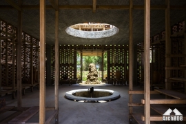 استودیو قرمز مایل به قهوه ای Terra Cotta Studio